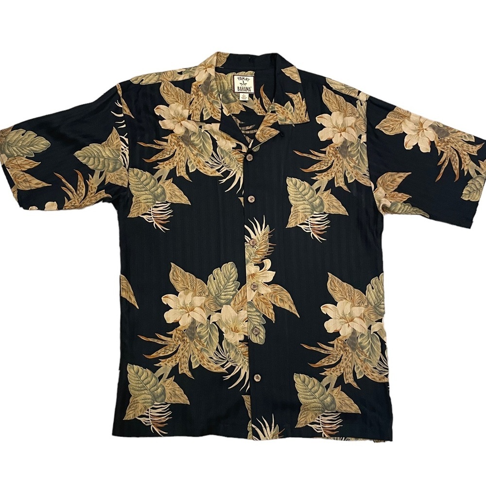 Tommy Bahama L 100% Silk Black Floral All Over Print Hawaiian Shirt Wood Button